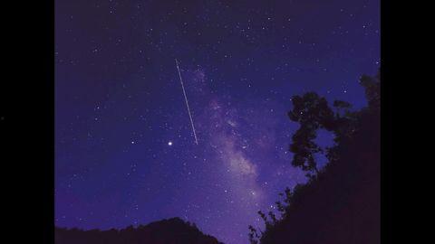 银河之下热吻,一场热吻的浪漫邂逅